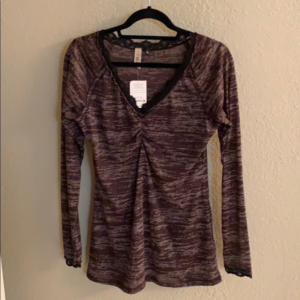 NWT BKE Buckle brown burnout tee w/ lace collar.